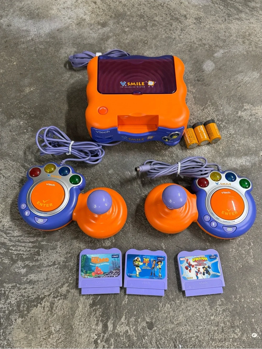 VTech V Smile Learning System Console Bundle 2 Controllers 3 Games Tested